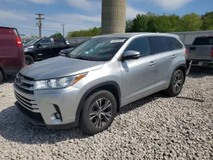 Toyota Highlander 3.5L 6 2018