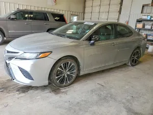 Toyota Camry 2.5L 4 2018