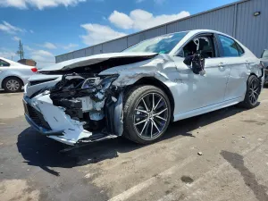 Toyota Camry 2.5L 4 2024