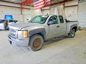 Chevrolet Silverado 1500 4.8L 8 2012