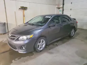 Toyota Corolla 1.8L 4 2013