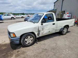 Toyota Hilux 2.4L 4 1991