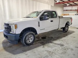 Ford F-350 6.7L 8 2018
