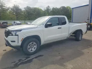 Nissan Frontier 3.8L 6 2023