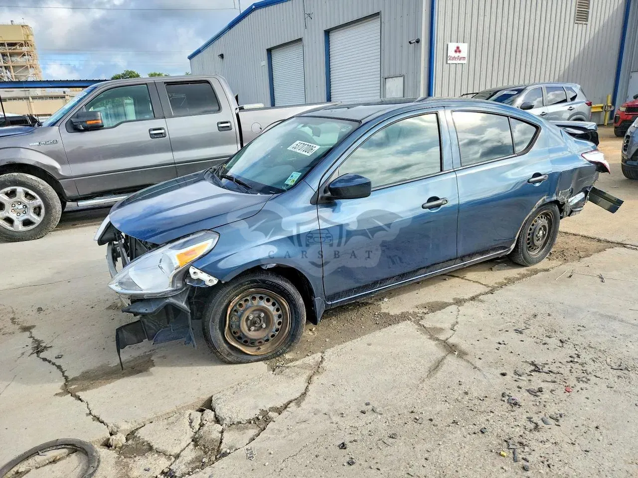 Nissan Versa 1.6L 4 2016