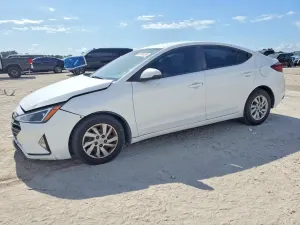 Hyundai Elantra 2.0L 4 2020