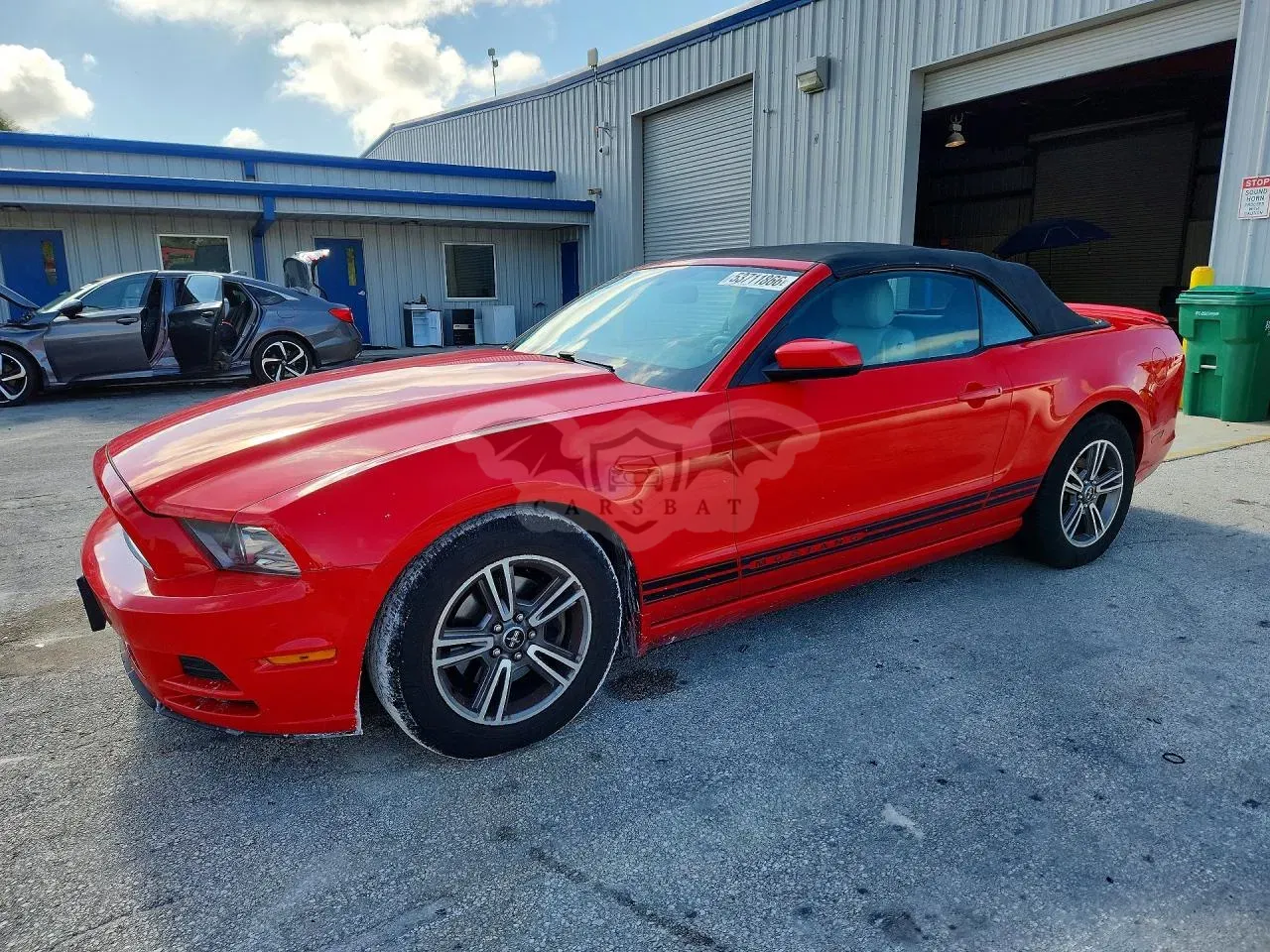 Ford Mustang 3.7L 6 2013