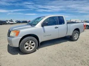 Nissan Titan 5.6L 8 2015