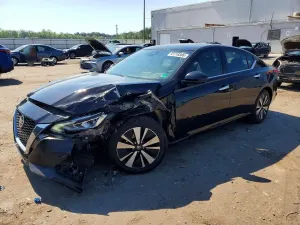 Nissan Altima 2.5L 4 2019