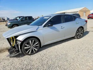 Nissan Altima 2.5L 4 2021