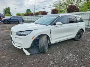 Lincoln Corsair 2.0L 4 2021