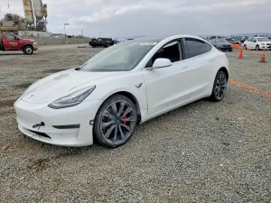 Tesla Model 3 2020