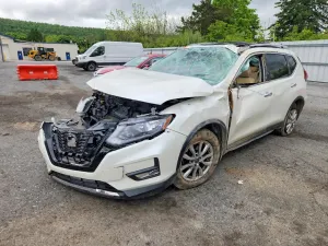 Nissan Rogue 2.5L 4 2018
