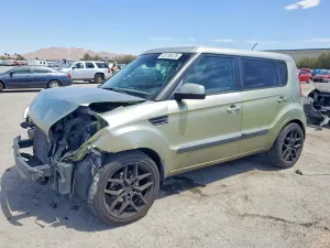 Kia Soul 2.0L 4 2013
