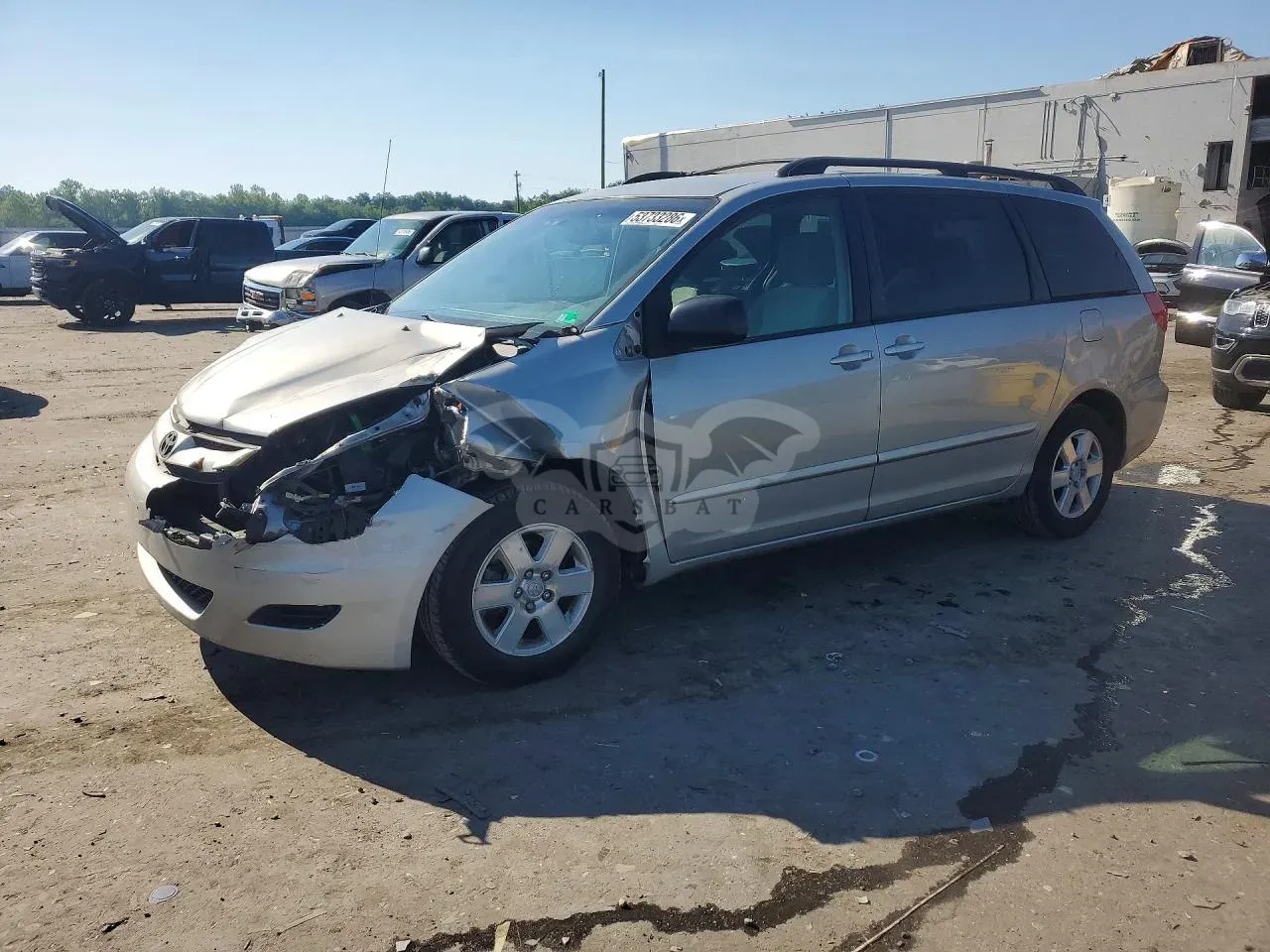 Toyota Sienna 3.5L 6 2010