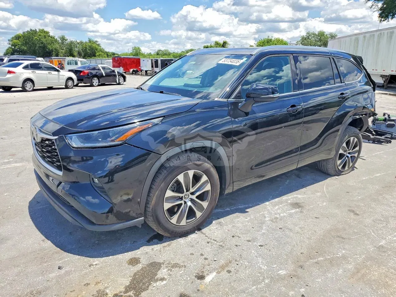 Toyota Highlander 3.5L 6 2021