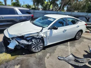 Nissan Altima 2.5L 4 2025
