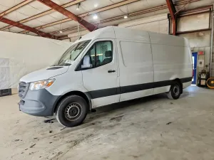 Mercedes-Benz Sprinter 2.0L 4 2025