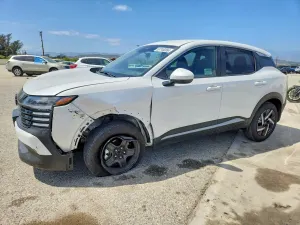 Nissan Kicks 2.0L 4 2025