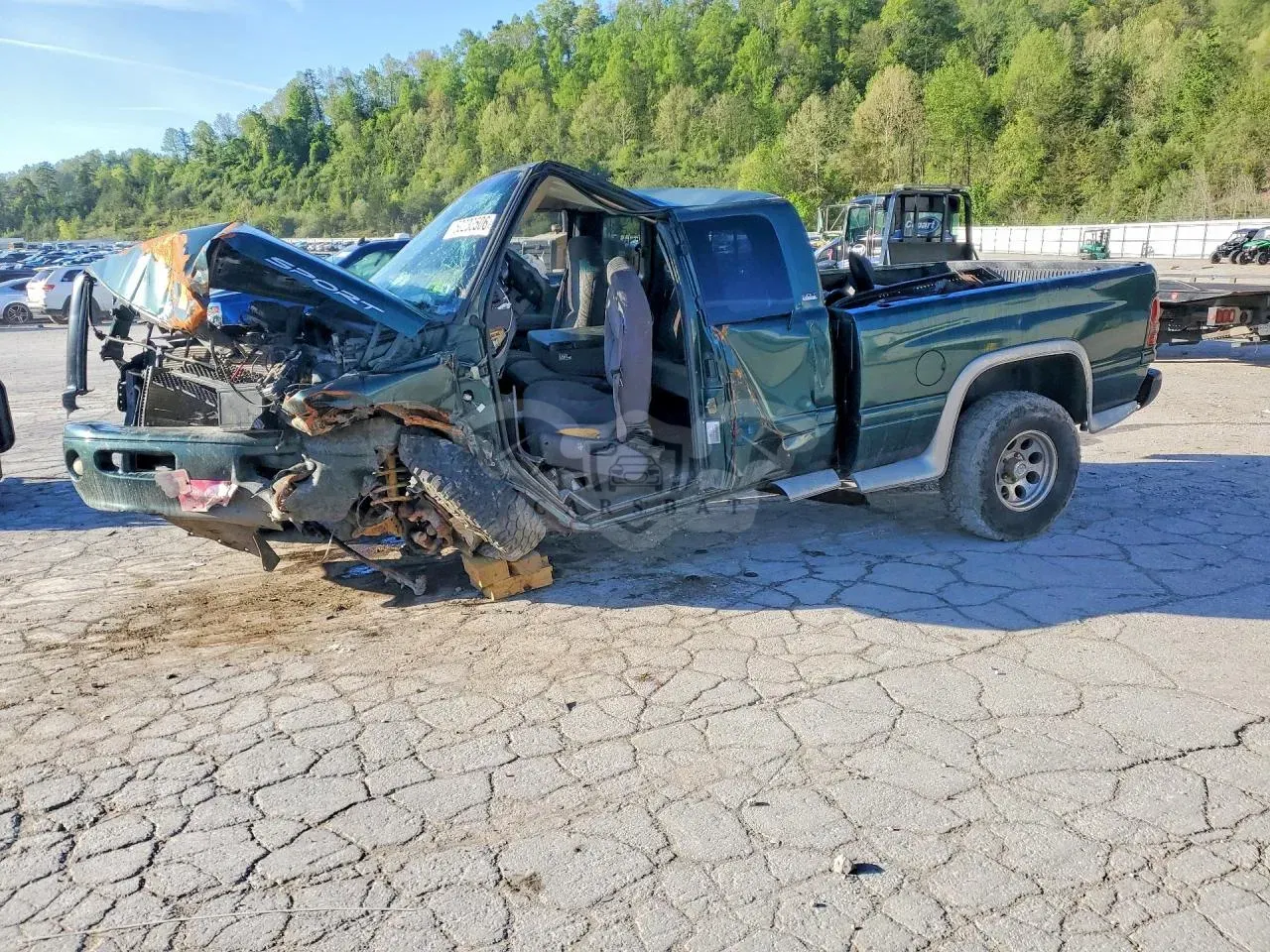 Dodge RAM 5.9L 8 1999