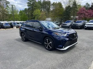 Toyota Highlander 3.5L 6 2022