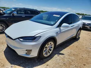 Tesla Model X 2018
