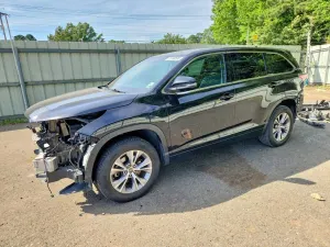 Toyota Highlander 3.5L 6 2016