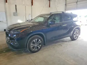 Toyota Highlander 3.5L 6 2022