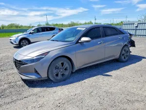 Hyundai Elantra 2.0L 4 2023