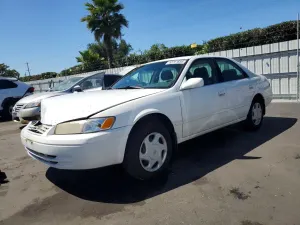 Toyota Camry 3.0L 6 1999