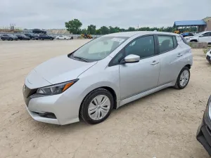 Nissan Leaf U 2024