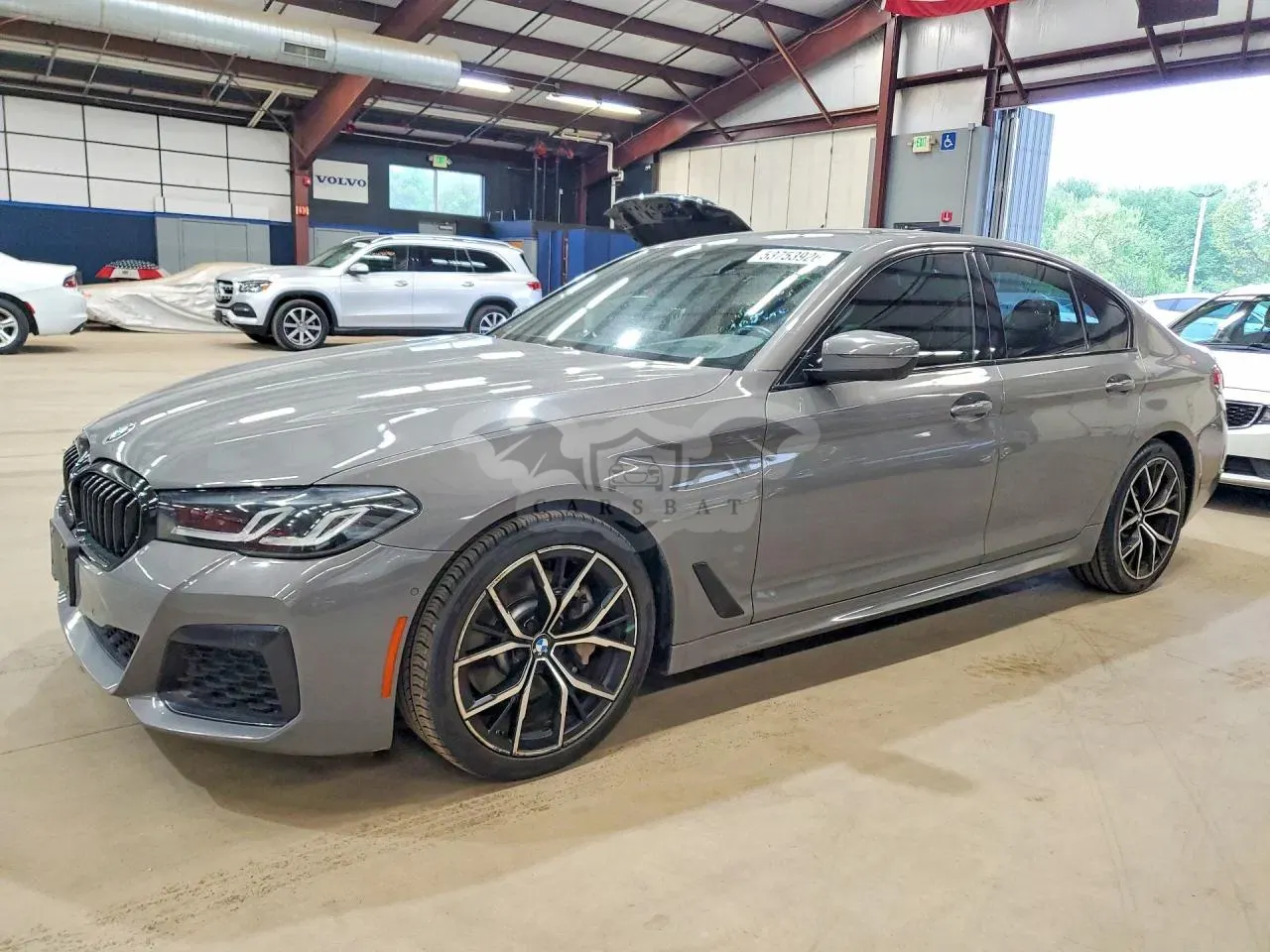 BMW 5 Series 2.0L 4 2021