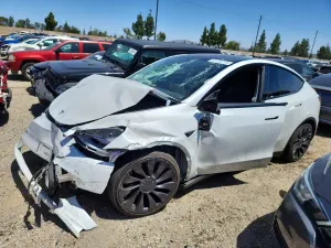 Tesla Model Y 2023