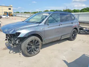 Volkswagen Tiguan 2.0L 4 2021