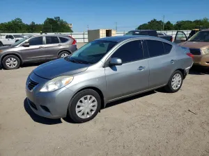 Nissan Versa 1.6L 4 2014