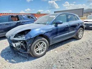 Porsche Macan 2.0L 4 2018