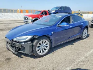Tesla Model S 2016