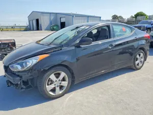Hyundai Elantra 1.8L 4 2013
