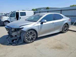 Toyota Camry 2.5L 4 2020