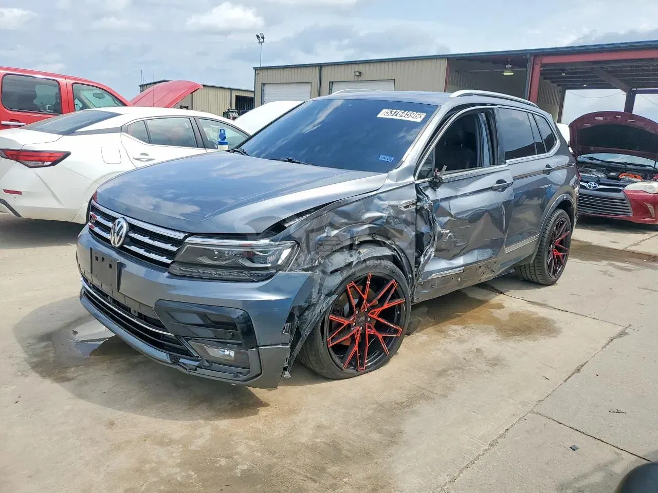 Volkswagen Tiguan 2.0L 4 2020