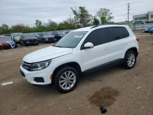 Volkswagen Tiguan 2.0L 4 2015