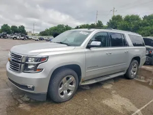 Chevrolet Suburban 5.3L 8 2015