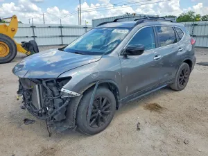 Nissan Rogue 2.5L 4 2017