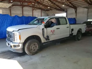 Ford F-250 6.8L 8 2023