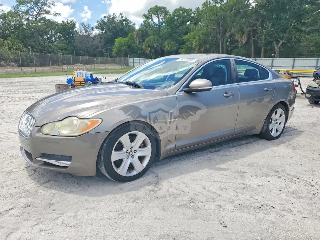 Jaguar XF 5.0L 8 2011