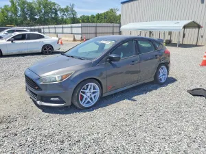 Ford Focus 2.0L 4 2015