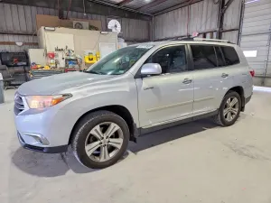 Toyota Highlander 3.5L 6 2012