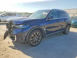 BMW X5 3.0L 6 2025