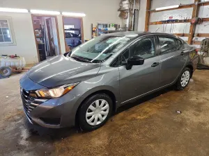 Nissan Versa 1.6L 4 2024