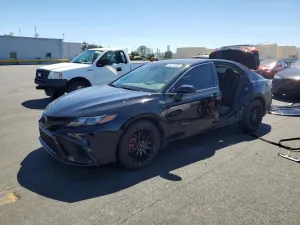 Toyota Camry 2.5L 4 2022